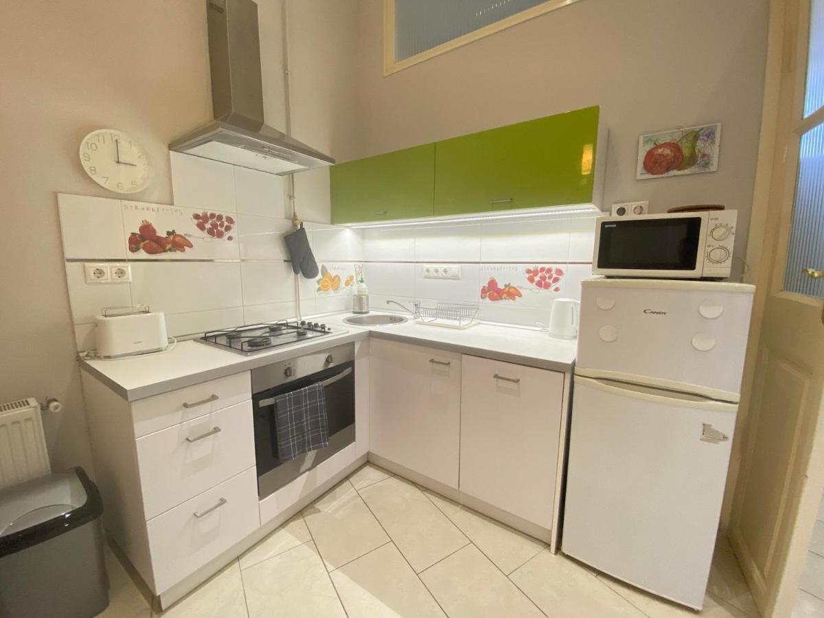 Orangehomes One Bedroom Cozy Apartment Будапеща Екстериор снимка